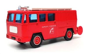 Solido 1/55 Scale Diecast 2106 - Berliet Gak 17 Fire Engine - Red/White - Picture 1 of 5