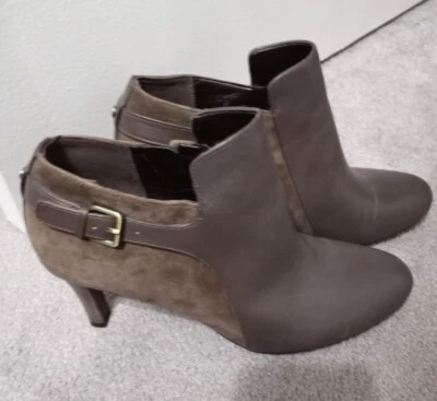 Botas de tornozelo femininas Easy Spirit marrom 3" salto 9,5 - Imagem 1 de 4