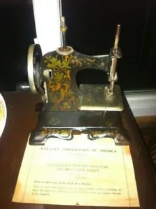 Muller toy antique sewing machine - Picture 1 of 6