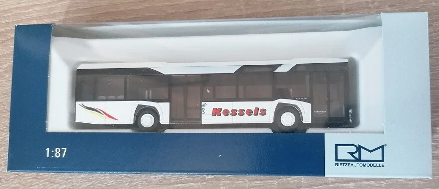 Rietze 73002 - 1/87 Solaris Urbino 12 '14 Kessels Viaggi, Brüggen - Nuovo - Immagine 1 di 1