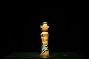 Japanese Wooden Doll Vintage Ornament KOKESHI Antique Sculpture/H 7.3"/KIB75/160 - Picture 1 of 8