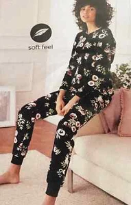 Juego de salón AVON negro floral súper suave polar. Nuevo. - Imagen 1 de 3