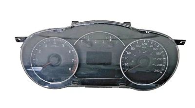 Cuadro de instrumentos velocímetro KIA RONDO 2014-2016 94002-A4041 KM/H 97 K Foto 1 de 4