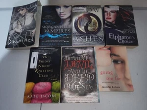 7 books lot vampire romance knitting devil young adult romance fiction sci fi - Imagen 1 de 1