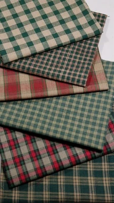 Lote de sucata de tecido de Natal colcha xadrez vermelha verde vintage primitiva - Imagem 1 de 4