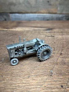 1/43 SCALE CASE 730 / CASE "L" / CASE ROW CROP TRACTORS IN FINE PEWTER - Picture 1 of 3