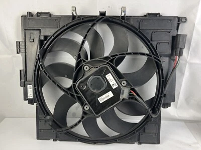 BMW 528I XDRIVE F10 2012-2016 2,0 L radiador refrigeración motor ventilador auxiliar cubierta OEM Foto 1 de 2