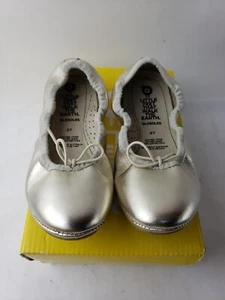 Little Feet That Walk The Earth Gils Gold Ballerina Flat Shoes Size 10 - Picture 1 of 24