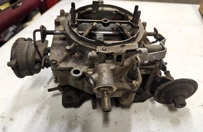 Carburador Oldsmobile 1961 de 4 barriles 7019050 Rochester R4-4GC 1959 a 1964 Foto 1 de 4