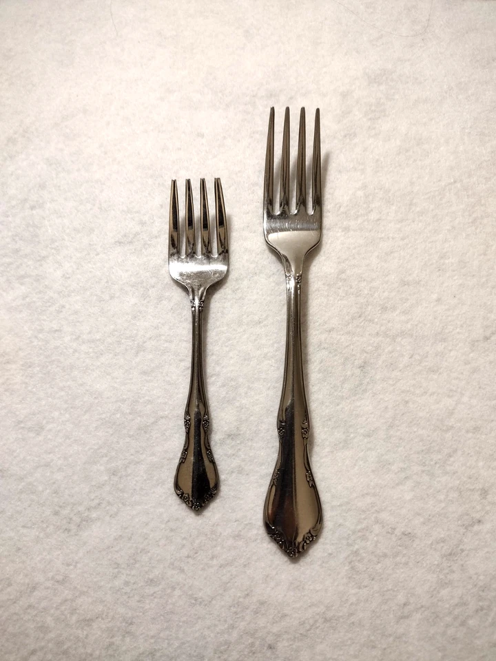 Toddletime Oneida Toddler and Youth Forks Flatware Chateau Stainless Steel - Image 1 of 4