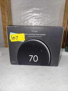 Google Nest Learning Thermostat (4th gen) w/ Temperature Sensor Black New Sealed - Picture 1 of 5