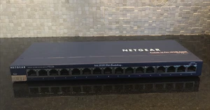 NetGear Model FS 116 ProSafe 16 Port Switch & Adaptor perfect working condition - Picture 1 of 7