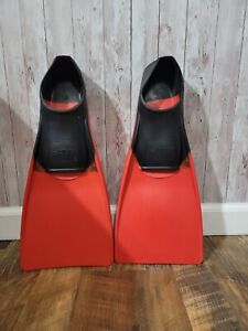 FINIS Long Floating Fins for Swimming and Snorkeling Black/Red Size 9-11 XL