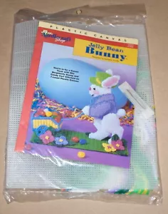 Needlecraft Shop Easter "Jelly Bean Bunny" w / Candy Cart Plastic Canvas Kit NIP - Imagen 1 de 2