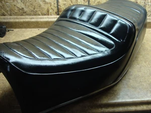 1980 Honda CX500 CX 500 D CX500D Deluxe Original Seat OEM Ryder Passenger Back - Picture 1 of 5