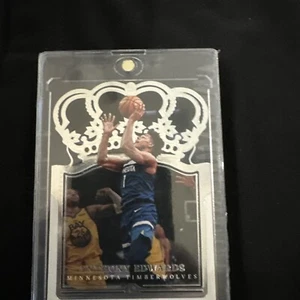 2021-22 Panini Crown Royale - #34 Anthony Edwards - Picture 1 of 2
