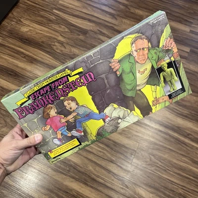 De Colección Escape From Frankenstein Clásico Monster Pressman Juego 1991 NUEVO SELLADO Foto 1 de 4