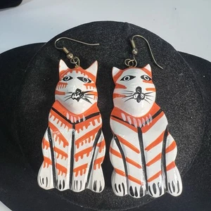 Vintage Hand Painted Wooden Orange & White Cat Pierced Dangle Earrings - Picture 1 of 2