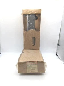 Honeywell L4008X 1004 Aquastat Controller NEW IN BOX - Picture 1 of 7