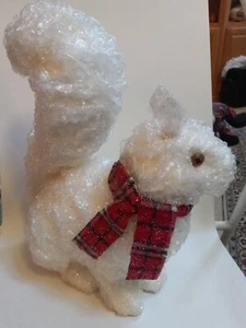 ⭐️ 13" Glittery White Squirrel With Scarf Figure Woodland Winter Christmas (F5 - Bild 1 von 12