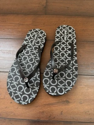 NEW CALVIN KLEIN Size 10 Black/White with CK Metal Logo Women Flip Flops - Image 1 of 4