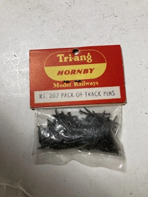 TRI-ANG HORNBY Triang Hornby OO Gauge R207 Track Fixing Pins - New