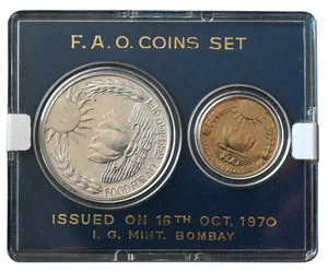INDIA 1970 Bombay Mint Set 'F.A.O' 20 paise & Silver Commemorative 10 Rupees - Picture 1 of 2