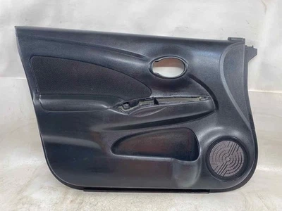 13 NISSAN VERSA Front Door Trim Panel Driver Side Left Foto 1 de 2