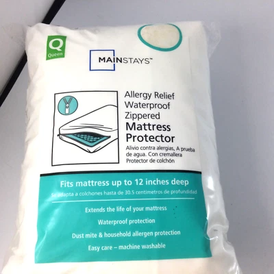 Mainstays Allergy Relief Waterproof Zippered Mattress Protector White Queen - Image 1 of 4