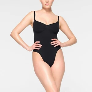 Body donna perizoma scolpito senza cuciture Skims nuovo senza etichette onice taglia small - Foto 1 di 3