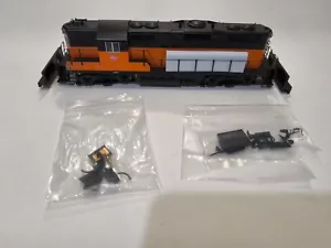 Proto 2000 Limited Edition GP9i Loco Milw # 2442 with DCC decoder installed - Picture 1 of 12