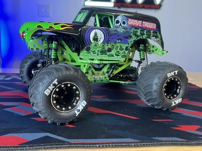 Losi LMT 1/18  Artr - Image 1 of 4