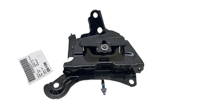 ⭕ 2023-2024 Toyota Prius Driver Side Engine Motor Mount Bracket Insulator Left - Image 1 of 4