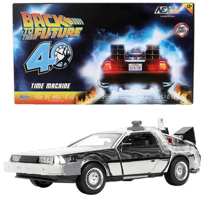Back to the Future - Delorean (Chrome) 1:24 Scale Diecast Vehicle [JAD36840] - Image 1 of 4