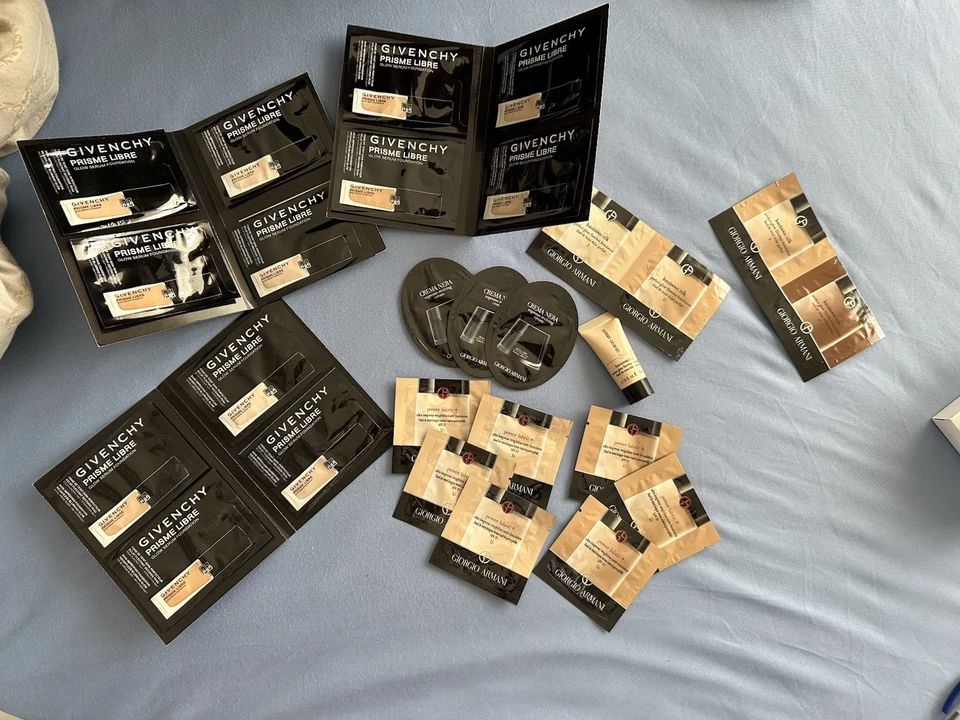 Givenchy 3N 4N 0N 0.5N Und Giorgio Armani 3,5  5,5 2 Foundation, Cream, Neu - Bild 1 von 1