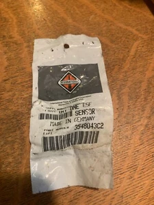 Sensor de presión de aceite del motor International OEM 3548043C2 pieza de repuesto - Imagen 1 de 2