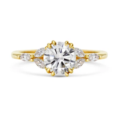 Black Friday Sale Diamond Ring Round 1.30 Ct IGI GIA Lab Grown 14k Yellow Gold - Image 1 of 4