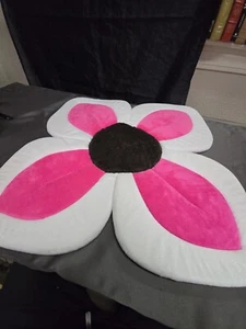 Blooming Bath Sink, Tub Mat For Babies. Super Soft And Clean Pink And White - Picture 1 of 6