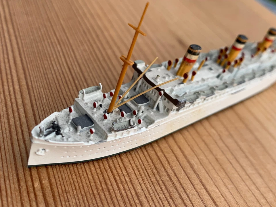 1/1250 Hapag Südamerika Liner RESOLUTE 1928 ex William O’swald Merkator M 561 - Bild 1 von 4