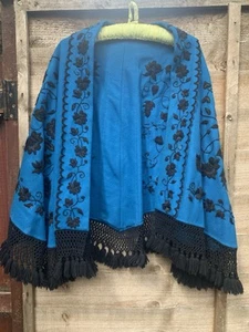 Vintage Felt Embroidered Opera Cape Theatre TV Costume Prop Damaged - Picture 1 of 12