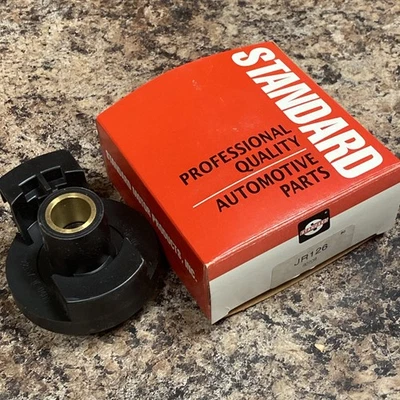 Standard JR-126~Distributor Rotor For 93-97 TOYOTA CAMRY, 89-99 Celica, + MORE! - Image 1 of 4
