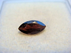 Garnet Gemstone Marquise Cut 8 mm x 4 mm 1 carat faceted natural Gem - Picture 1 of 3