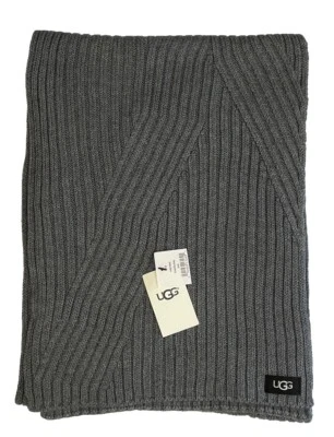 NUEVO CON ETIQUETAS UGG Bufanda Punto Acanalado Carbón 74"L x 12"W Foto 1 de 4