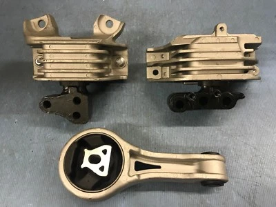 Hydraulic Motor Mount & Trans Mount Set 3PCS for 11-20 Dodge Journey 2.4L Auto  - Image 1 of 3