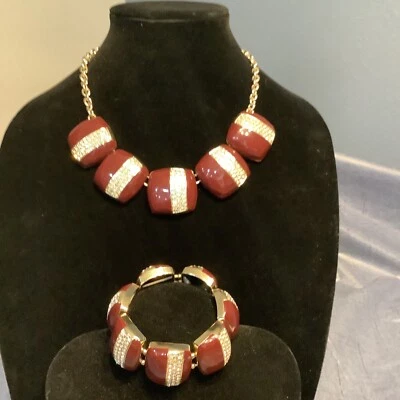 NUEVO CON ETIQUETAS Collar Ann Taylor Cristal y Marqués Declaración + Pulsera Declaración Foto 1 de 4