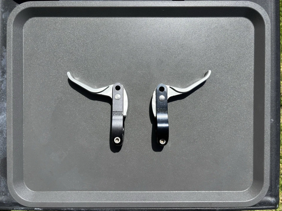 Paul Components Cross Lever - Pair - 26.0mm Clamp Black/Silver - Image 1 of 4