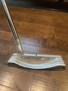 NIKE METHOD MODEL 002 PRECISION MILLED 303 (RH) SUPERSTROKE GRIP 35 IN - Bild 1 von 14