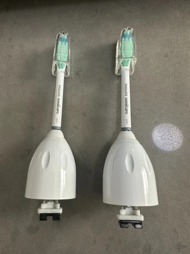 Philips Sonicare Serie E HX7022 Cabezales de cepillo de dientes de repuesto - Juego de 2 Foto 1 de 1