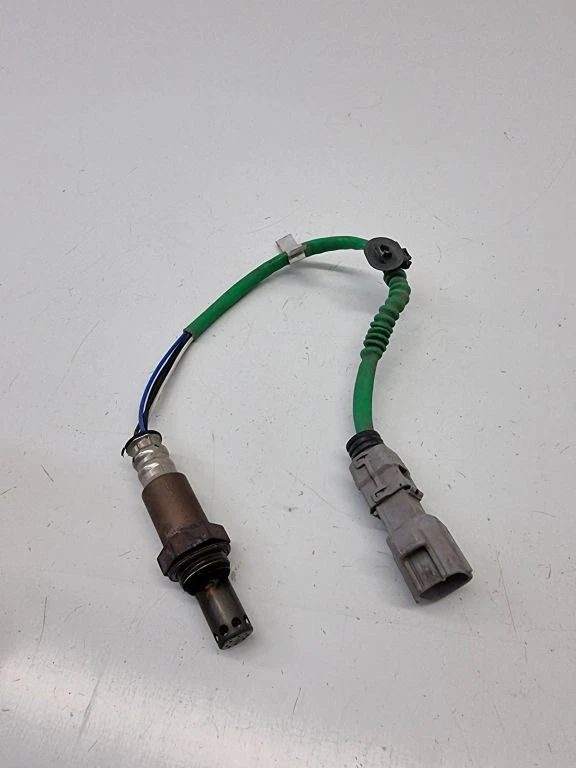 Sonda lambda benzina/elettrica Lexus ES VII XZ10 2019 sonda di regolazione 8946733210 - Immagine 1 di 4