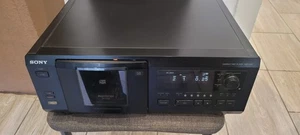 SONY CDP-CX57 Compact Disc Player MegaStorage 50+1 CD Getestet - Bild 1 von 16